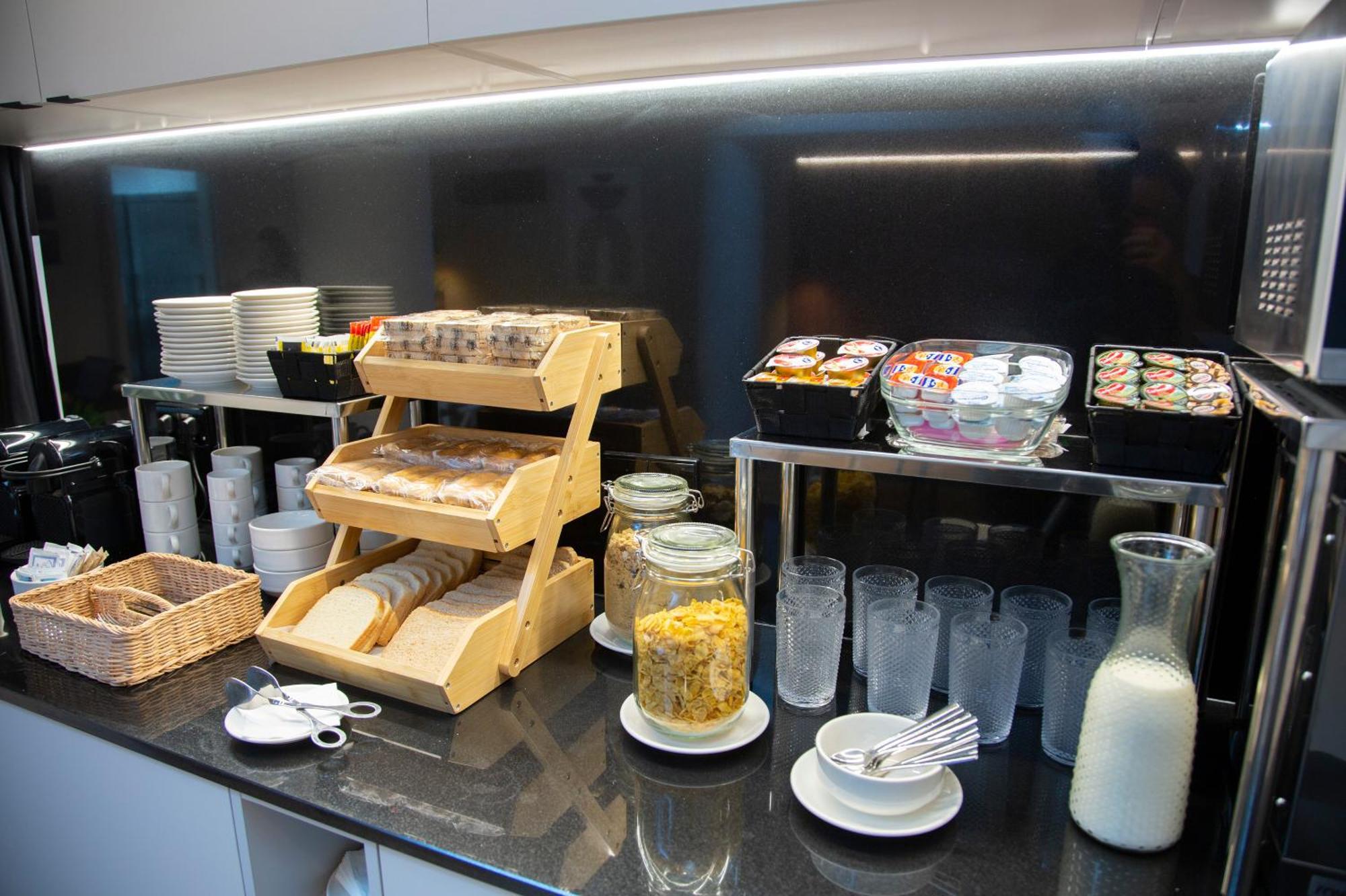 Aila Ii Boutique By Singularstays - Digital Access * Burjassot