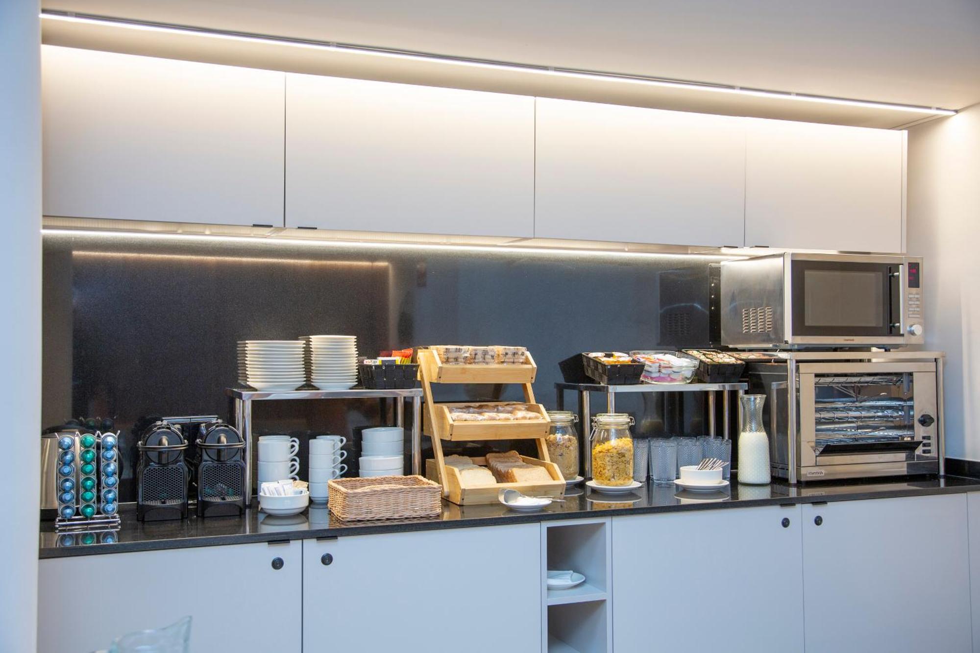 Aila Ii Boutique By Singularstays - Digital Access Hotel